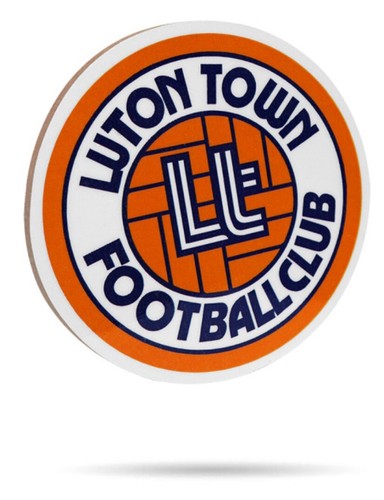 Luton town wooden magnet - luton,