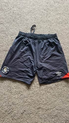 Luton town home player - town,