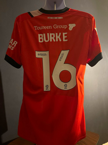 Match worn luton town 25 - worn,