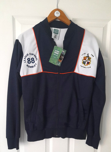 Luton town score draw - town, fc