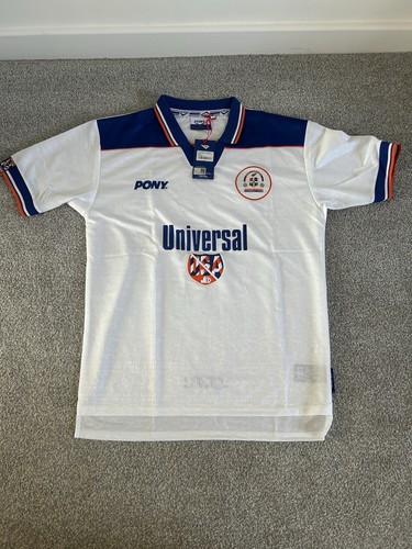 Luton town retro - luton, home