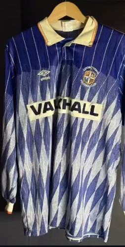 Luton town 1990 - luton,