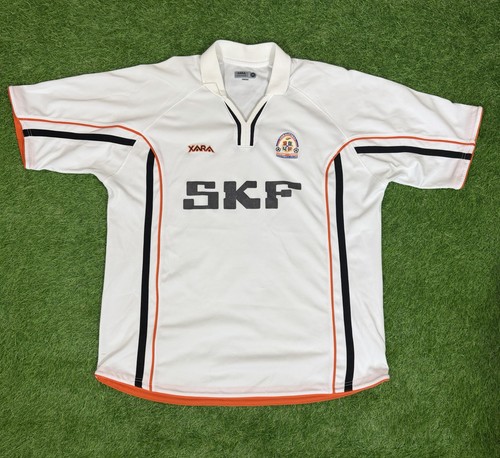 Luton town 2001 2003 home - luton,
