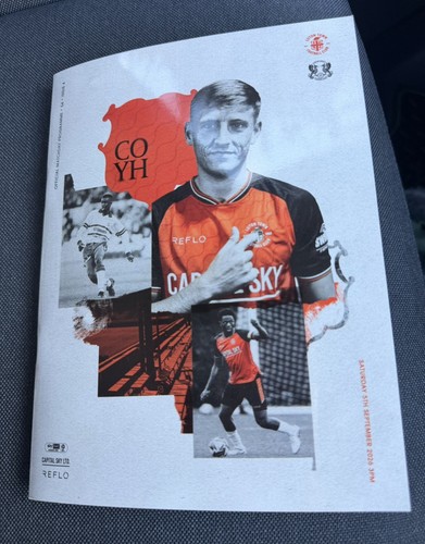 Luton town leyton orient - town, v