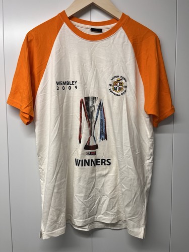 Luton town football wembley - town,