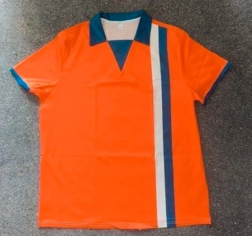 Luton town 1973 74 home - -,